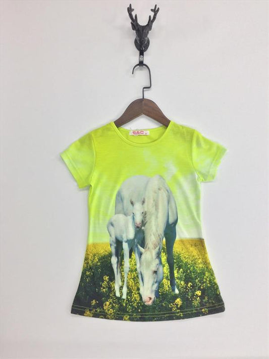 Geel shirt met witte paarden